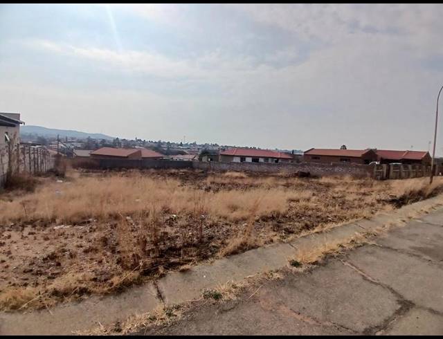 LAND FOR SALE IN SHALIMAR RIDGE